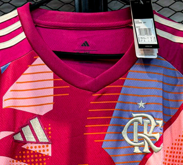 Camisa Flamengo Pré-Jogo 2024 Rosa/Multicolorida – Premium Tailandesa