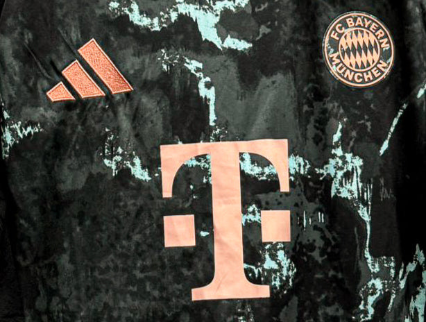 Camisa Bayern de Munique 2024 Terceira – Versão Premium Tailandesa Masculina